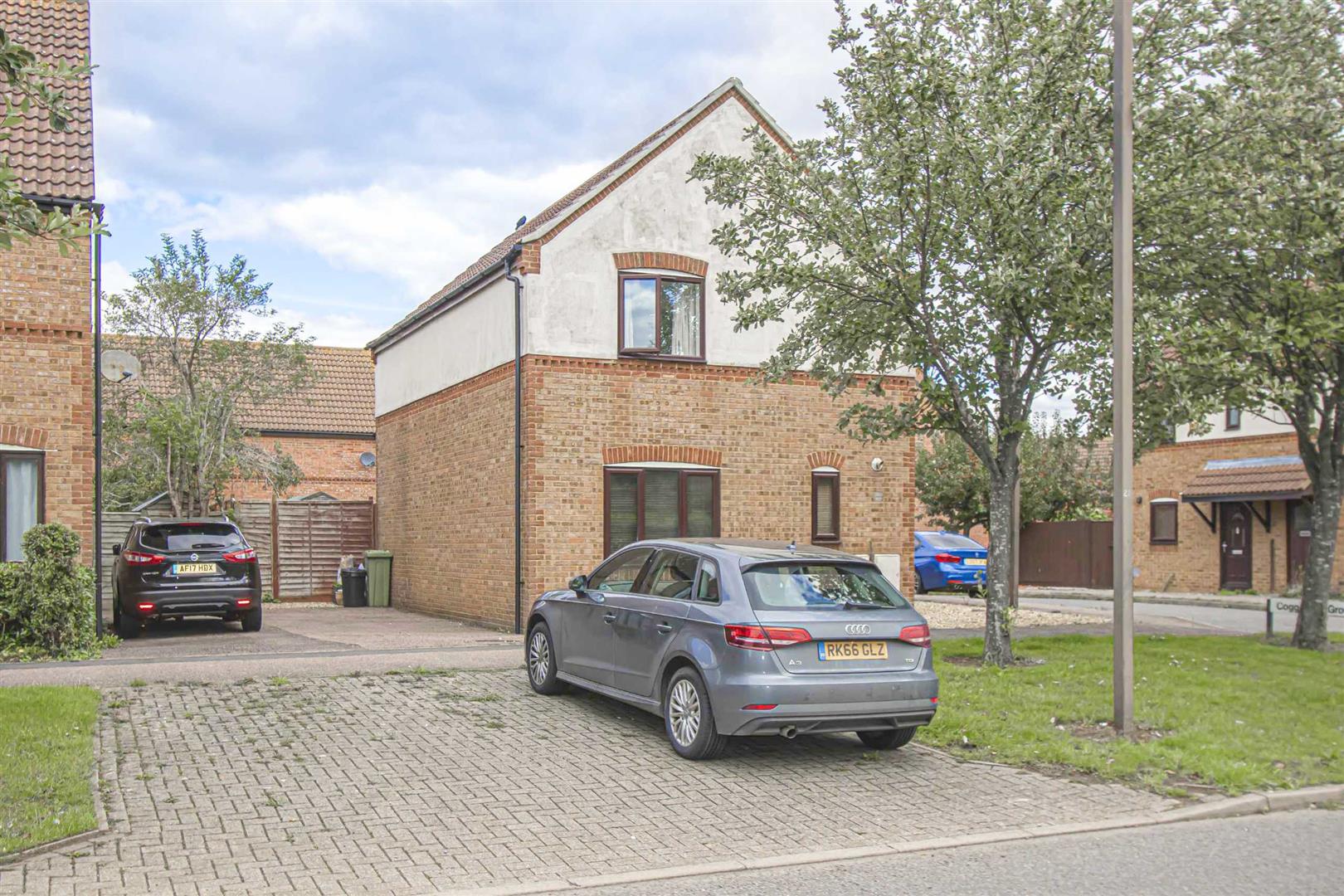 Coggeshall Grove, Wavendon Gate, Milton Keynes
